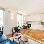 Fantastic 1 Bedroom Flat Leicester Square West End