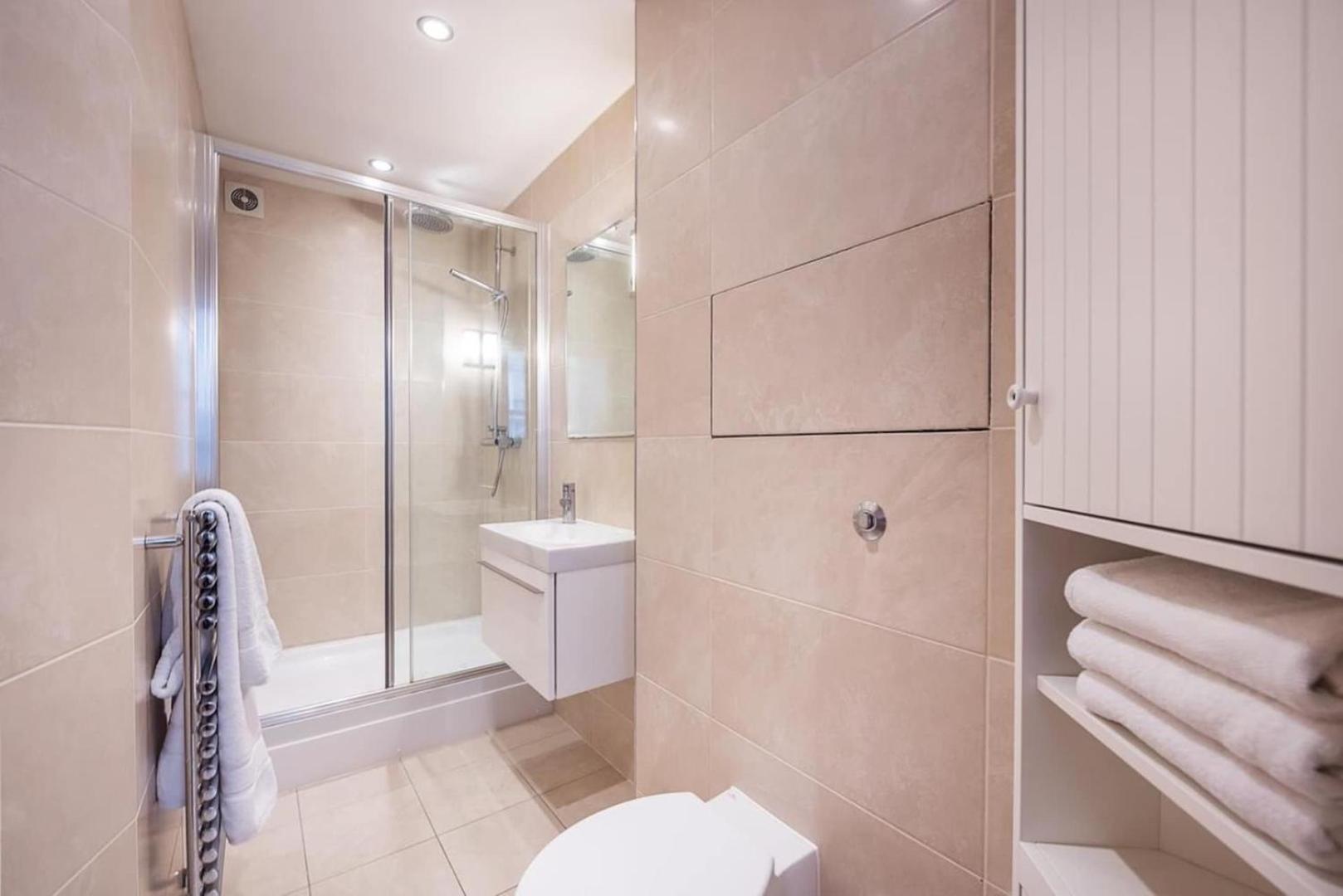 Fantastic 1 Bedroom Flat Leicester Square West End Holiday home London